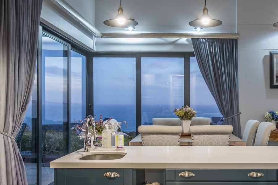 3 Bedroom Property for Sale in Nautilus Bay Western Cape